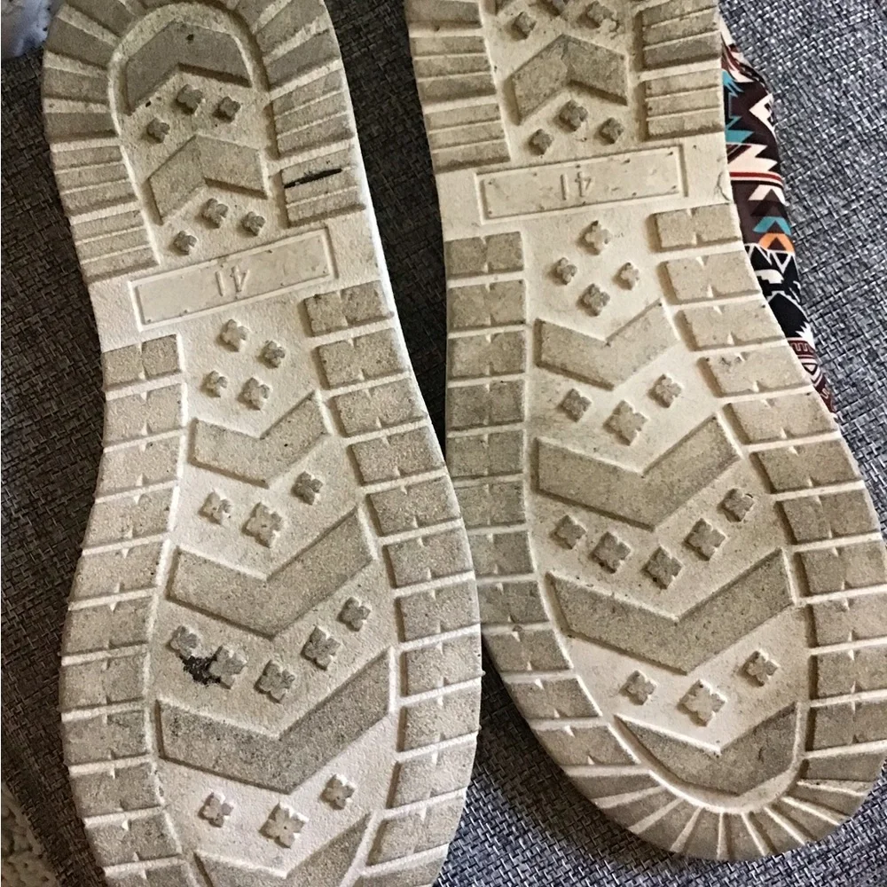 Women's Tribal-Print Slip-On Loafers in Brown and Cream